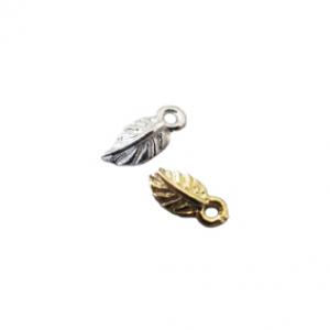 Feather charm 7x5mm