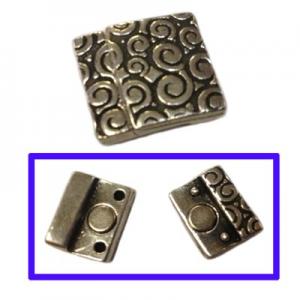 Magnet clasp with engraved spirals 20x17mm, 15x3mm hole, antique