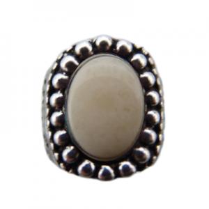 16x15mm Oval with ivory colour enamel